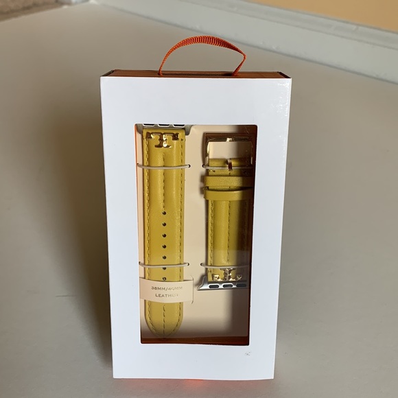 Tory Burch KIRA BAND FOR APPLE WATCH®, YELLOW LEATHER - Picture 7 of 15